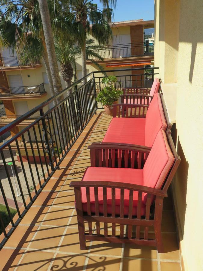 Pl Les Bovetes Apt Dénia Buitenkant foto